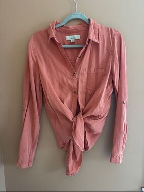 Thread & Supply Tie-Front Button-Up Shirt in Dusty Rose Pink